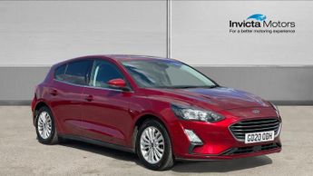 Ford Focus 1.0 EcoBoost 125 Titanium 5dr with Navigation and Heated Seats