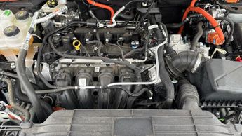 Ford Kuga 2.5 PHEV ST-Line 5dr CVT (Front/Rear Parking Sensors)(Navigaton)