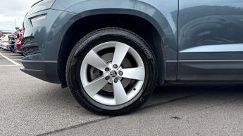 Skoda Karoq 2.0 TDI SE 4x4 5dr DSG (Rear Parking Sensors)(Cruise Control)(Cl
