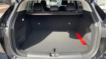 MG HS Hybrid 1.5 T-GDI Hybrid+ Trophy 5dr Auto