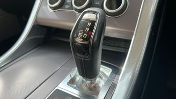 Land Rover Range Rover Sport 3.0 SDV6 HSE 5dr Auto With Heated Front and Rear Seats and Merid