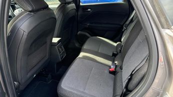 Renault Captur 1.6 E-Tech Full Hybrid 145 Techno 5dr Auto