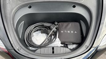 Tesla Model 3 Performance AWD 4dr (Performance Upgrade) Auto (Heated Front Sea