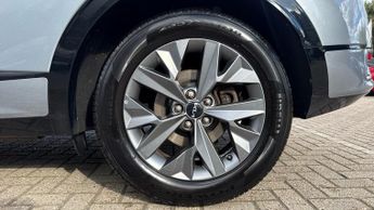Kia Sportage 1.6T GDi HEV GT-Line 5dr Auto with 1 Owner