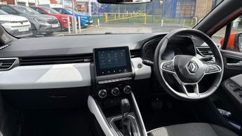 Renault Clio 1.6 E-TECH Hybrid 140 SE Edition 5dr Auto