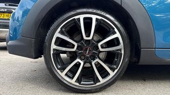 Mini Hatch 1.5 Cooper Sport 5dr Auto