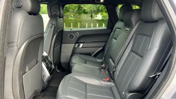 Land Rover Range Rover Sport 3.0 D300 HSE Silver 5dr Auto With Heated Front and Rear Seats an