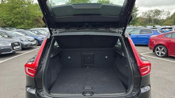 Volvo XC40 1.5 T3 (163) Inscription 5dr Geartronic (Rear Parking Sensors)(D