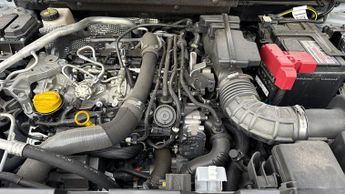 Nissan Qashqai 1.3 DiG-T MH 158 N-Connecta 5dr Xtronic