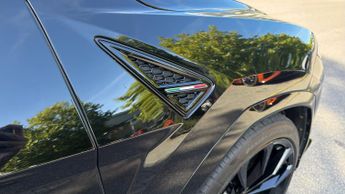 Lamborghini Urus 4.0T FSI V8 S 5dr Auto