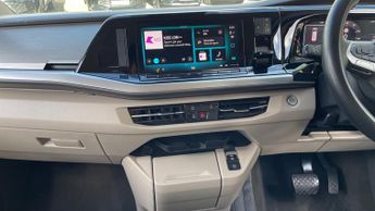 Volkswagen Multivan 2.0 TDI Life 5dr LWB DSG
