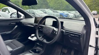 MG MG4 EV 150kW Trophy EV Long Range 64kWh 5dr Auto (Navigation)(Front/Rea