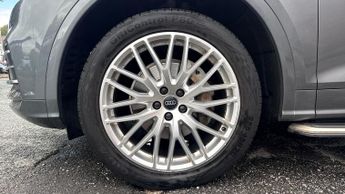 Audi Q5 40 TDI Quattro S Line 5dr S Tronic