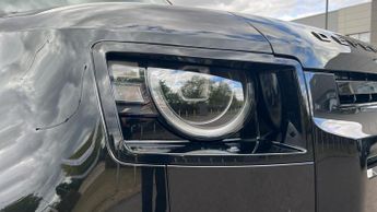 Land Rover Defender 5.0 P425 X-Dynamic SE 3dr Auto