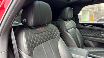 Bentley Bentayga Hybrid 3.0 V6 Hybrid Mulliner Driving Specification 5dr Auto (4 Seat Co