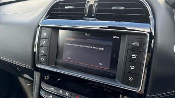 Jaguar F-PACE 3.0d V6 S 5dr Auto AWD Auto with 2 Owners  Keyless Entry  Heated