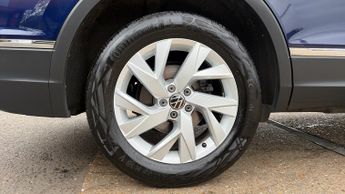 Volkswagen Tiguan Allspace 1.5 TSI Life 5dr DSG Auto with 7 Seats  Adaptive Cruise