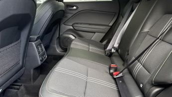 Renault Captur 1.6 E-Tech Plug-in hybrid 160 Engineered 5dr Auto