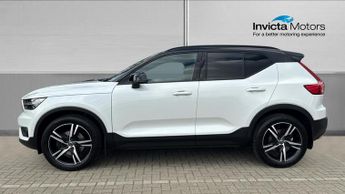 Volvo XC40 2.0 D4 (190) AWD First Edition Auto with Panoramic Roof  Heated 