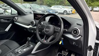 Audi Q2 35 TFSI S Line 5dr S Tronic (Navigation)(Cruise Control/Speed Li