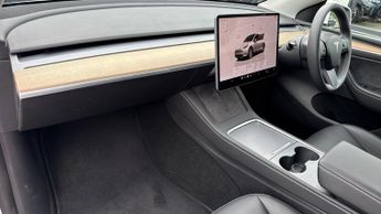 Tesla Model Y Long Range AWD 5dr Auto