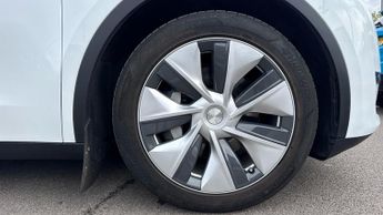 Tesla Model Y Long Range AWD 5dr Auto