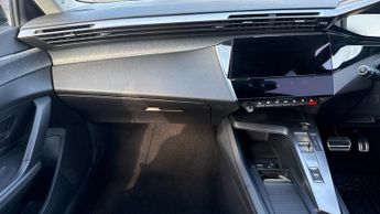 Peugeot 308 1.2 PureTech Allure Premium 5dr EAT8