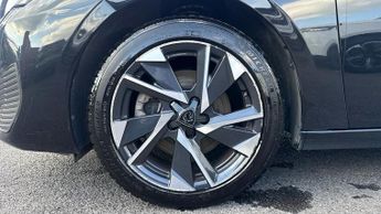 Peugeot 308 1.2 PureTech Allure Premium 5dr EAT8
