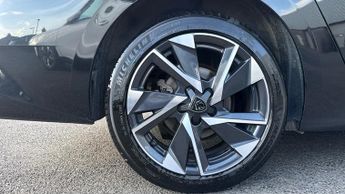 Peugeot 308 1.2 PureTech Allure Premium 5dr EAT8