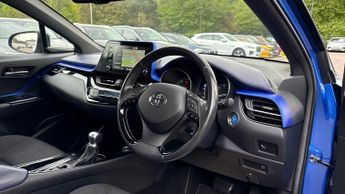 Toyota C-HR 1.8 VVT-i Hybrid Dynamic 5dr CVT (Navigation)(Park Assist)(Adapt