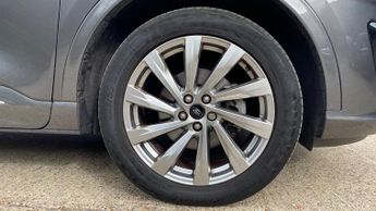 Ford Kuga 2.5 FHEV Vignale 5dr CVT