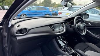 Vauxhall Grandland X 1.2 Turbo SRi Nav 5dr (Front/Rear Parking Sensors)(Cruise Contro