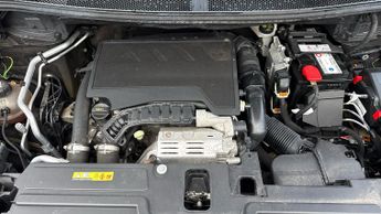 Vauxhall Grandland X 1.2 Turbo SRi Nav 5dr (Front/Rear Parking Sensors)(Cruise Contro