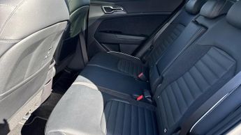 Kia Sportage 1.6T GDi 207 HEV GT-Line S 5dr Auto