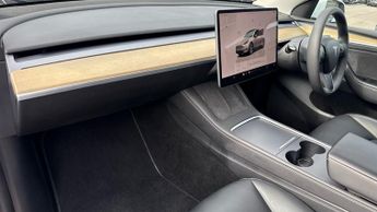 Tesla Model Y RWD 5dr Auto