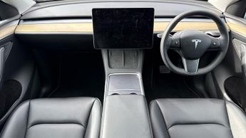Tesla Model Y RWD 5dr Auto