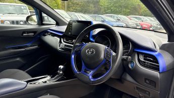 Toyota C-HR 2.0 Hybrid Dynamic 5dr CVT (Front/Rear Parking Sensors)(Lane Ass
