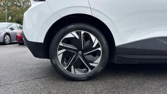 MG MG4 EV 125kW SE EV 51kWh 5dr Auto (Rear Parking Sensors)(Apple Carplay/