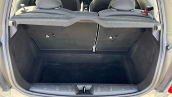 Mini Hatch 1.5 Cooper Classic II 3dr Auto (LED Lights)