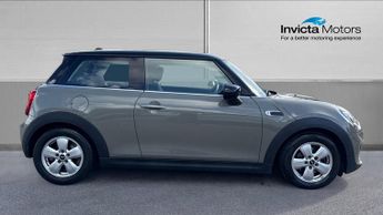 Mini Hatch 1.5 Cooper Classic II 3dr Auto (LED Lights)