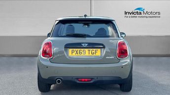 Mini Hatch 1.5 Cooper Classic II 3dr Auto (LED Lights)