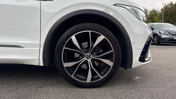 Volkswagen Tiguan 1.5 TSI 150 R-Line 5dr DSG (Opening Panoramic Roof)(Rear Parking