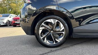 MG MG4 EV 125kW SE EV 51kWh 5dr Auto (Rear Parking Sensors)(Apple Carplay/