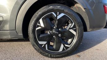 Kia Niro 150kW 2 64kWh 5dr Auto