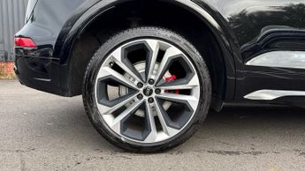 Audi Q5 45 TFSI Quattro Edition 1 5dr S Tronic (Comfort/Sound Pack)(Navi
