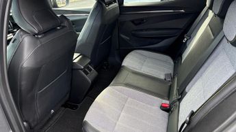 Renault Megane EV60 160kW Techno 60kWh Optimum Charge 5dr Auto