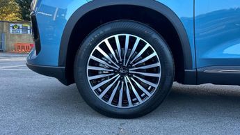 Chery Tiggo 8 1.6T Summit DCT