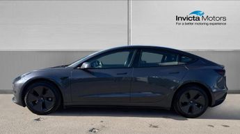 Tesla Model 3 RWD 4dr Auto