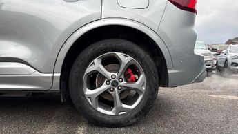 Ford Kuga 2.5 PHEV ST-Line 5dr CVT (Front/Rear Parking Sensors)(Navigaton)