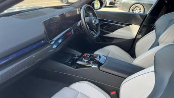 BMW M5 M5 4dr DCT